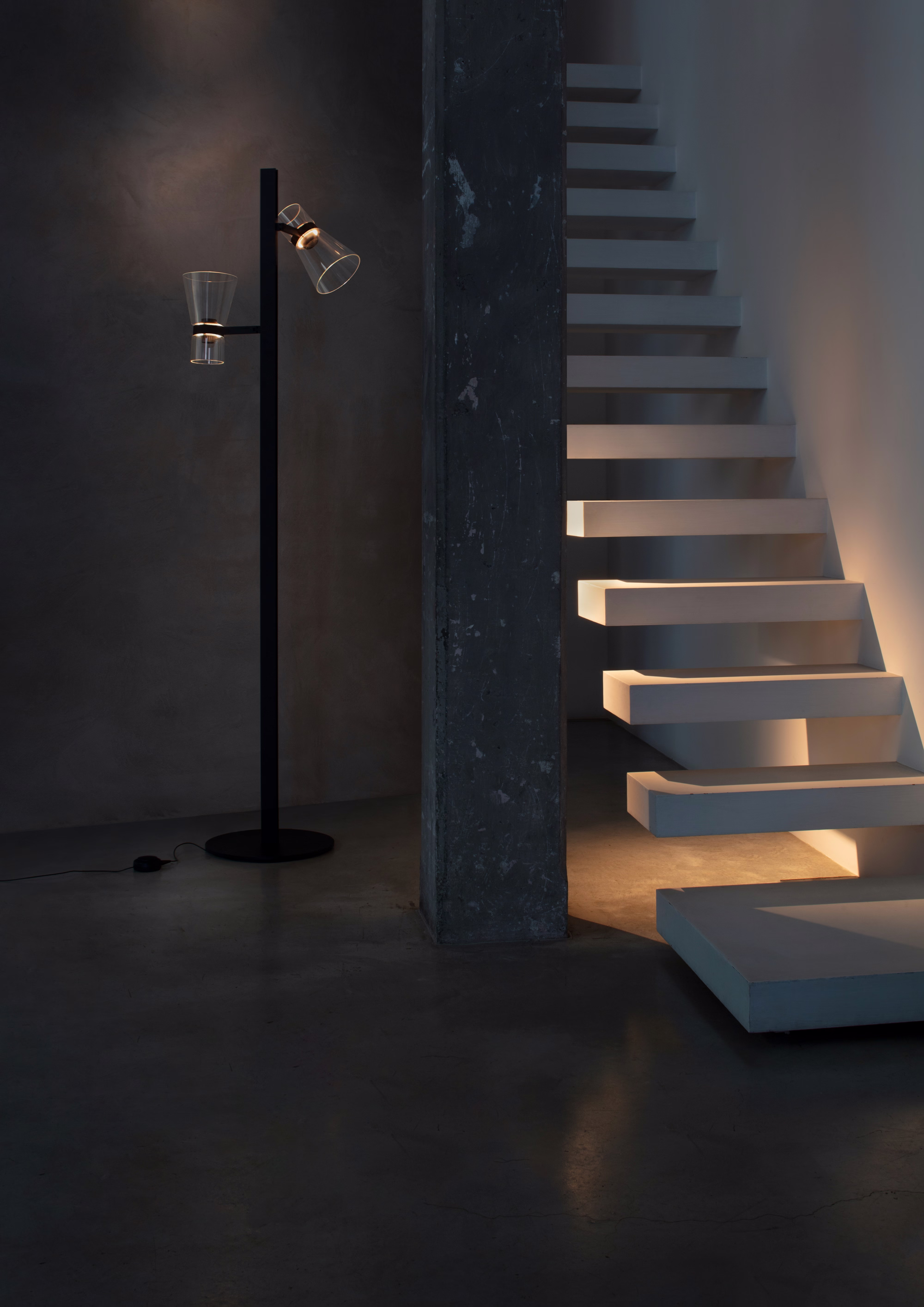 FLOS Nocturne Wall featuring the semi-spherical glass diffuser