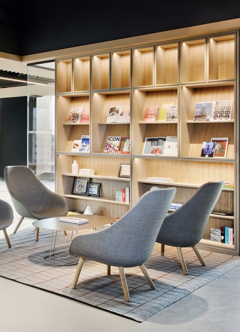 The Micro Running Magnet view 5