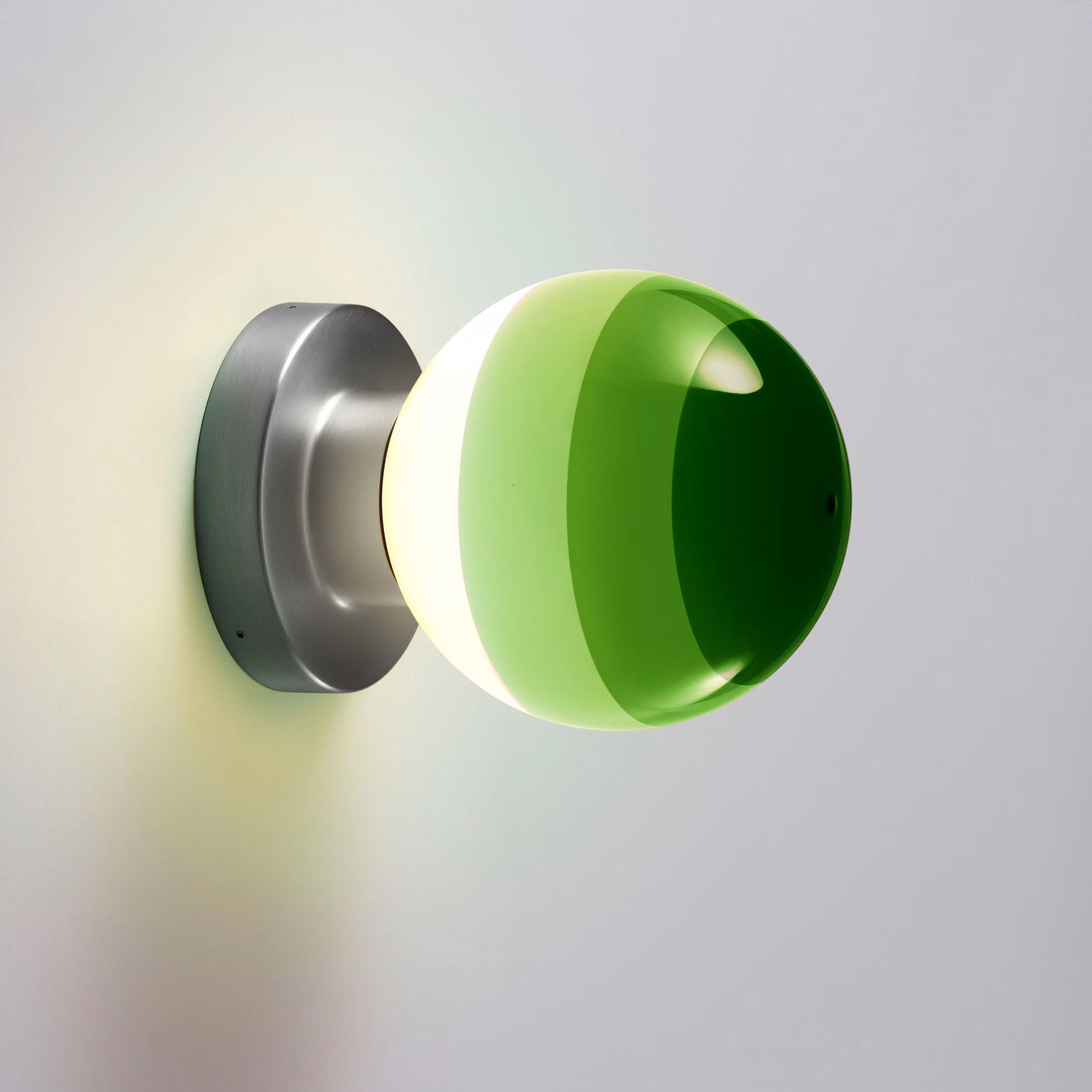 Dipping Light Wall (Horizontal) view 10