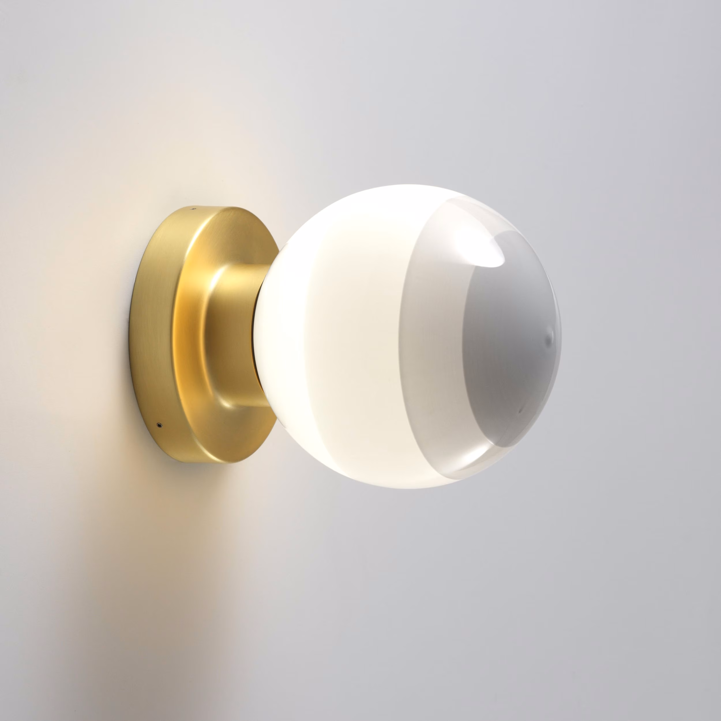 Dipping Light Wall (Horizontal) view 6